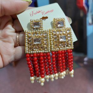 Red Earring & Mang Tika