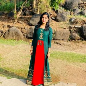 Women's Embroidered Rayon Kurta