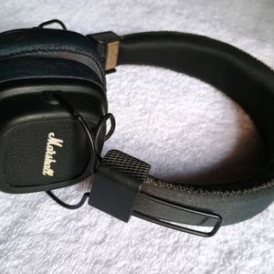 MARSHALL MAJOR 2 BLUETOOTH HEADPHONES.