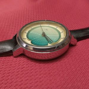 Fastrack Watch-Curved Dial