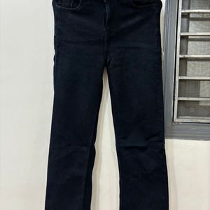 Black Fitted Jeans