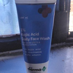 Derma 1% Kojic Acid Daily Face Wash