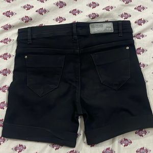 Sale!!Black Shorts