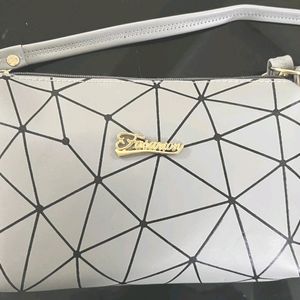 Like Style White Sling Bag