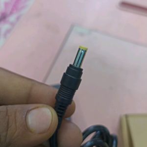 HP 65w Adaptor (Charger) Working Condition