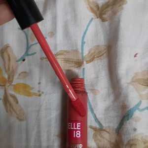 Elle18 Liquid Lip Colour Shade B90 Flattering Nude