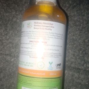 mamaEarth Aloe turmeric gel