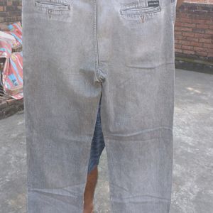 This Is Baggy Jeans Like New.