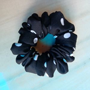 30 Handmade Scrunchies