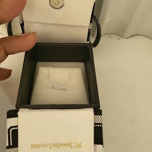 Ring/Earrings Box In Stylish Handbag Look