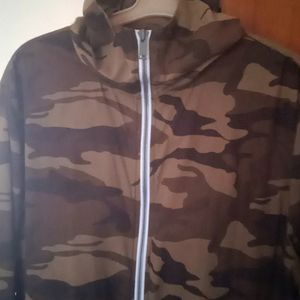 Stylish Army Print Fleece Jacket