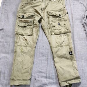 Cargo Pant Little Bit Torn