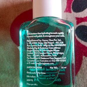 Myglamm Lit Nail Polish Remover