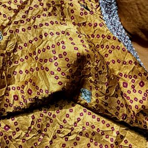 Very Beautiful Golden Colour Saree