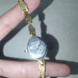 Golden Thin Watch For Ladies Girl