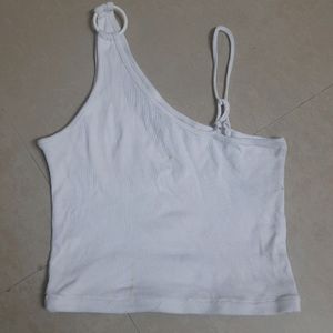 white casual one shoulder tank crop top