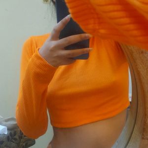 long sleeve crop top