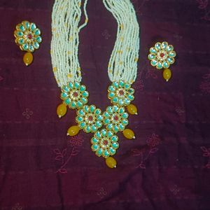 Fancy Jewellery ,Chocker Set