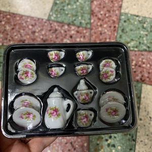 Huge Price Drop!!Miniature Tea Set ☕️