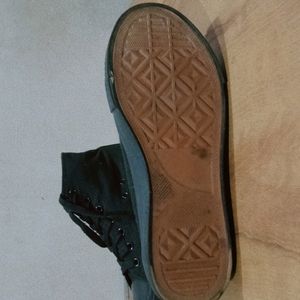 Y2k Korean Pinteresty Black Boots / Canvas Shoes