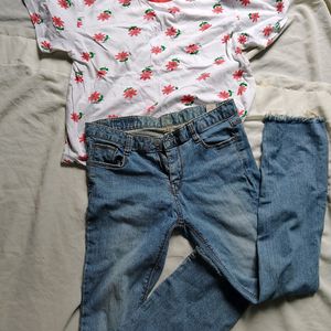 Stretchable Jeans And Daisy Tee Combo