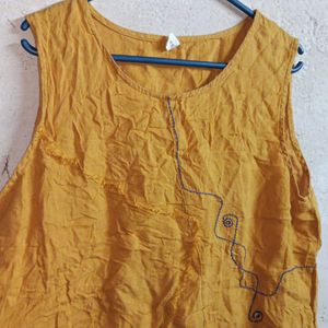 PLUS SIZE Fashion Top Sleeveless Yellow