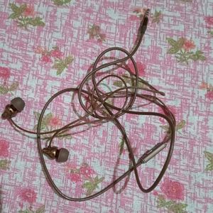 Earphone