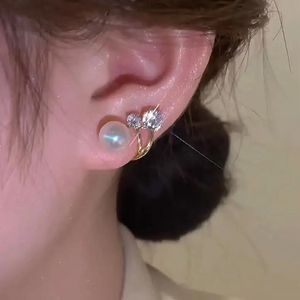 Fine Rhinestone Crystal Pearl Stud Earring