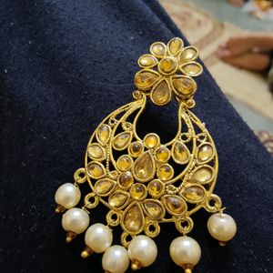 Newly Jhumka With Gold Pleated