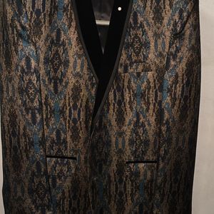 VELVET TUX MULTI SHADE Blazer