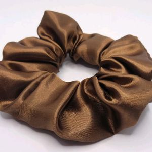 3 Satin Scrunchies 🛒