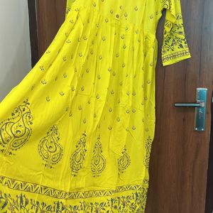 Stylish Yellow Anarkali Kurta With Duppta