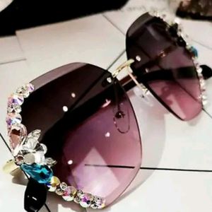 Women Round Sunglasses