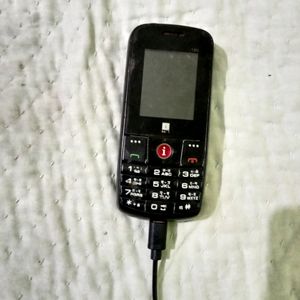 2 Mobile With Battery Charger