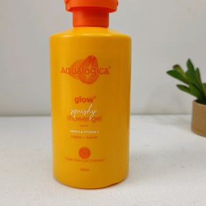 Aqualogica Papaya Shower Gel