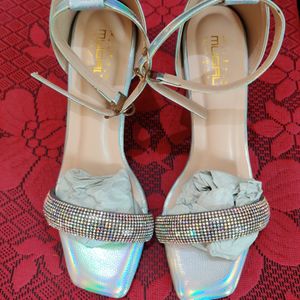 Brand New Women Heel Sandals In Size 3