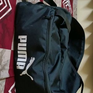 PUMA Gym And Handbag For Travel