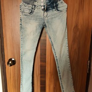 Light Blue Washed Denim  Skinny Jeans(Women)