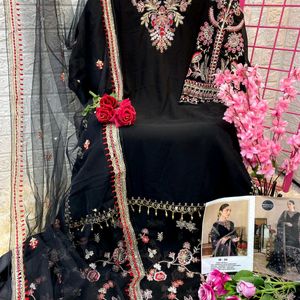 New Staylish Pakistani Poshaq Dresses Beautiful Dr