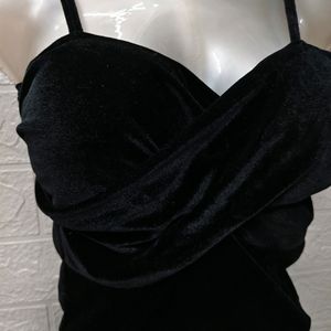 "Sleek Black Velvet Spaghetti Top – Luxe Style