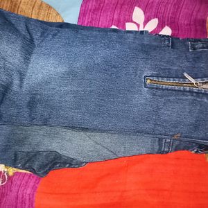 Mid Waist Navy Blue Jeans 👖