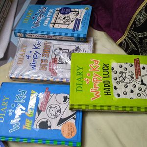 11 Wimpy Kid Books -4hcs ,7pbs