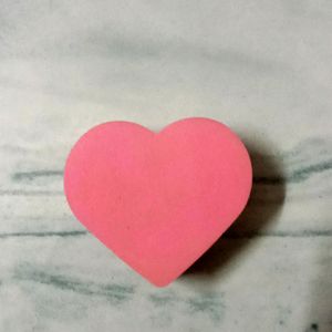 Javees Foundation With Heart Sponge