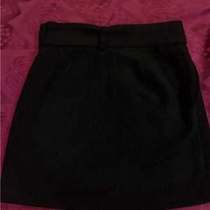 Black Basic Skirt