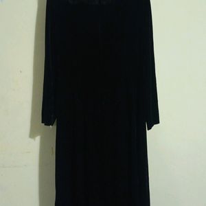 BEAUTIFUL VELVET BLACK LONG GOWN