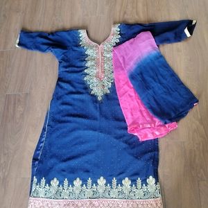 Kurta With Dupatta