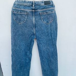 Mom Fit Denim Jeans