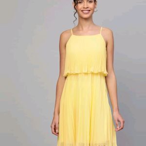 YELLOW DRESS