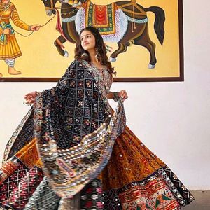 HEAVY MATERIAL SILK LEHENGA REAL MIRROR WORK