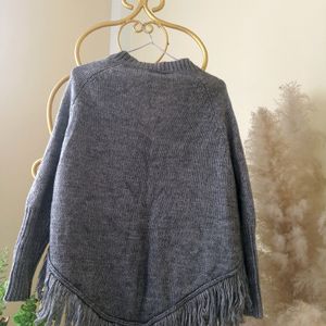 Grey knitted Sweater